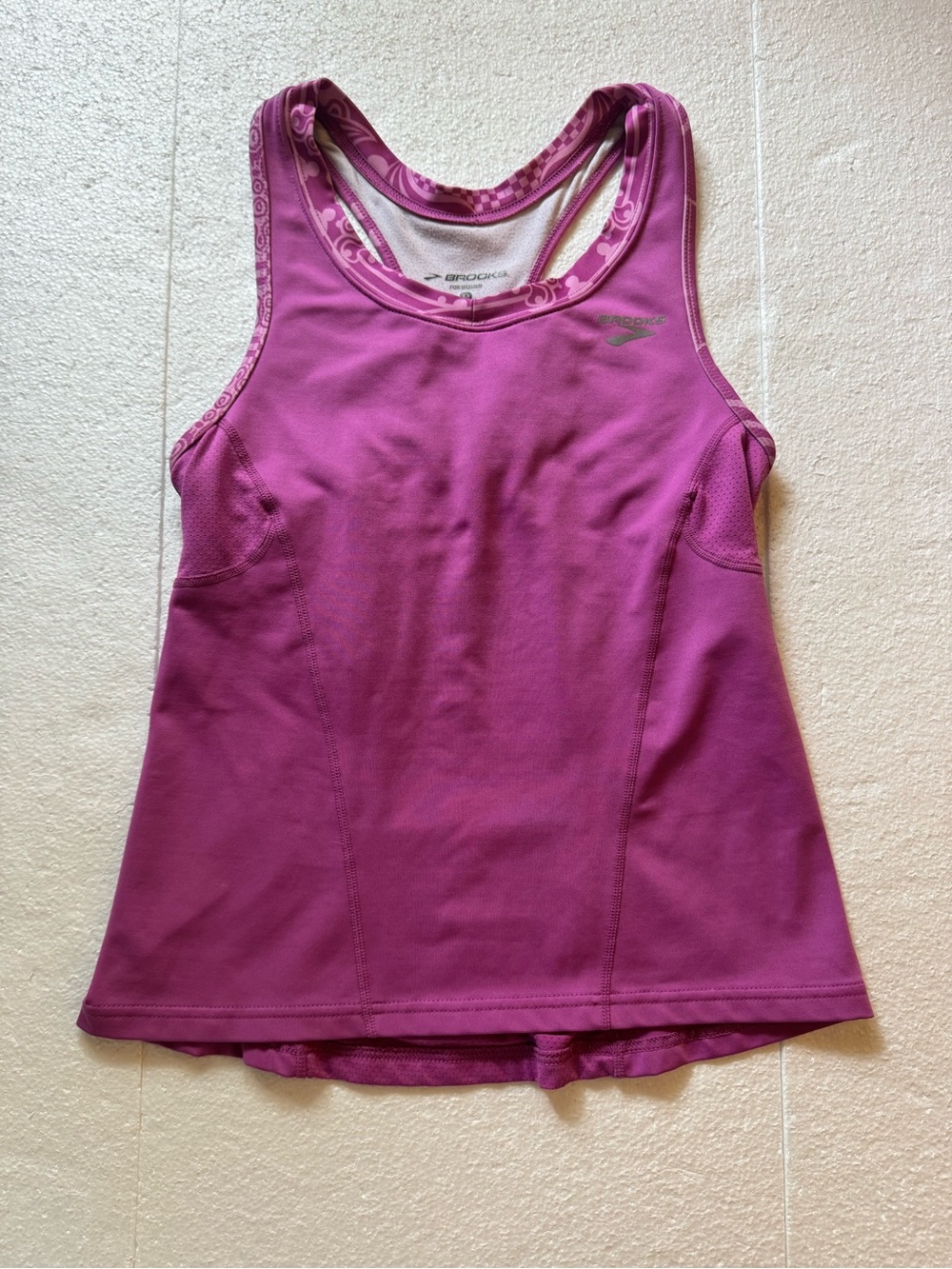 Brooks Razor Back Tank Top Women's Medium - Picture 11 of 11